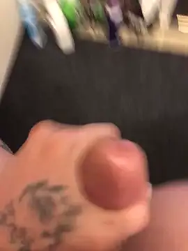 Snapshot of meatzzzzzz chatting on 03-14-26, 01:38 meatzzzzzz online show from 03-14-26, 01:38