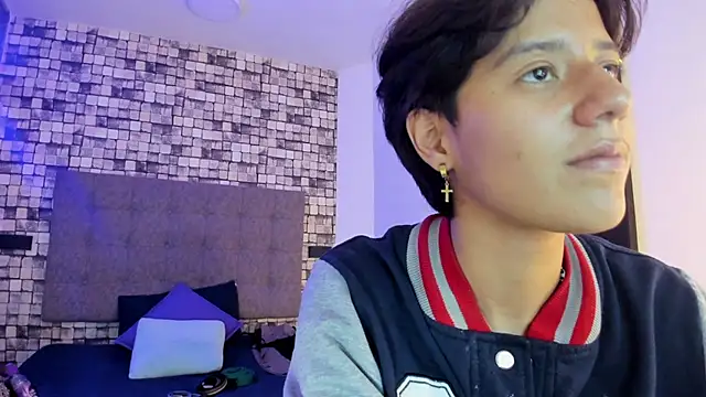 Snapshot of Ghost__Girl_ chatting on 11-13-25, 10:41 Ghost Girl online show from 11-13-25, 10:41