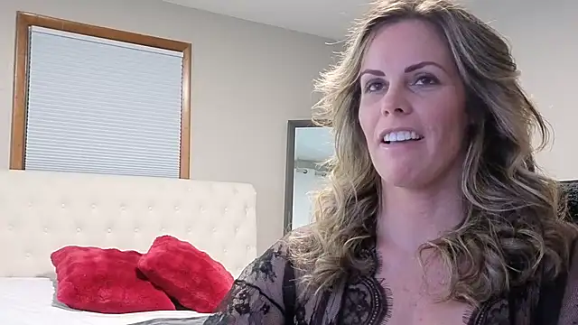 Koralynn 777 online show from 02-06-26, 02:49