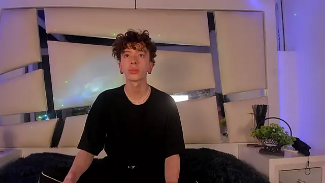 Snapshot of Genesis_ask chatting on 11-29-25, 12:46 Genesis ask online show from 11-29-25, 12:46