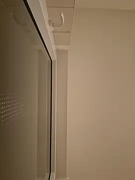 Snapshot of HarrySchwanz1000 chatting on 10-30-25, 02:46 HarrySchwanz1000 online show from 10-30-25, 02:46