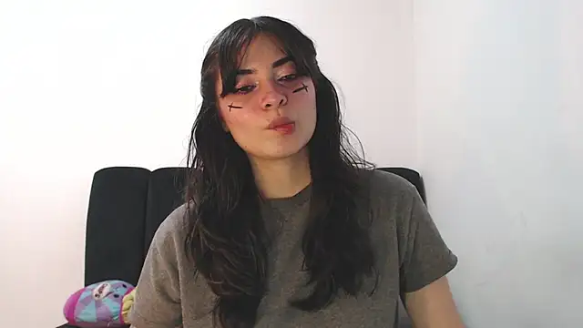 Annagoth  online show from 06-26-26, 04:39