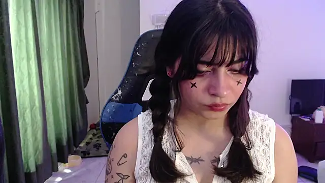 Annagoth  online show from 07-27-26, 07:10