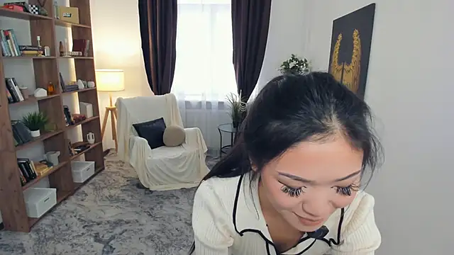 Snapshot of OnieClose chatting on 11-10-25, 07:51 OnieClose online show from 11-10-25, 07:51