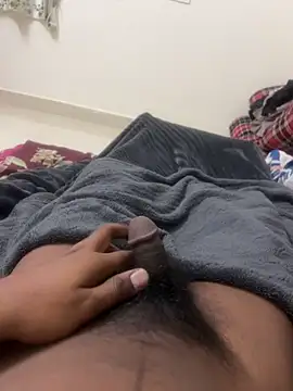 Snapshot of Nazeer8897 chatting on 11-06-25, 04:02 Nazeer8897 online show from 11-06-25, 04:02