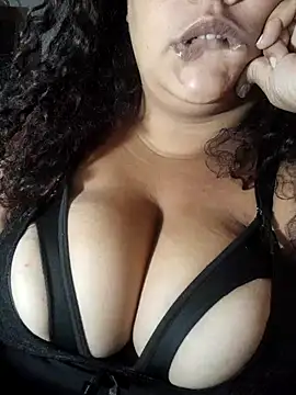 safirahot69 online show from 11-26-25, 03:18