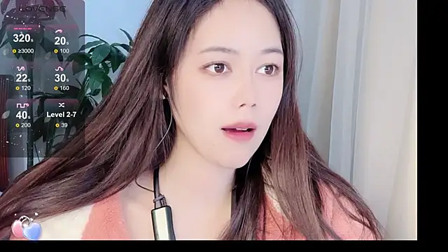 Snapshot of Tangt- chatting on 11-18-25, 07:02 Tangt- online show from 11-18-25, 07:02