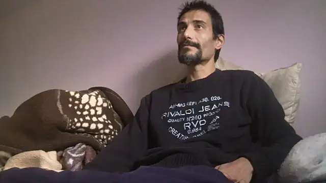 Snapshot of Ash59055 chatting on 11-28-25, 07:33 Ash59055 online show from 11-28-25, 07:33