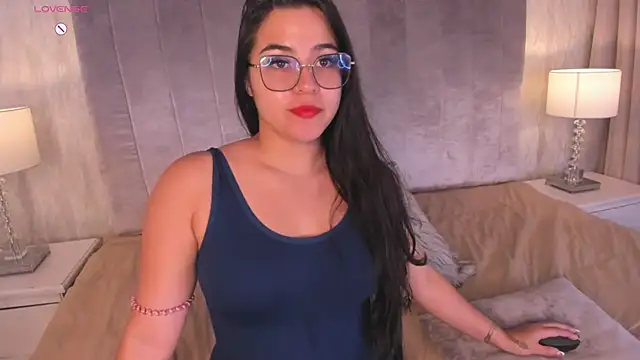 Snapshot of Melanie_hillz chatting on 05-24-26, 11:10 Melanie hillz online show from 05-24-26, 11:10
