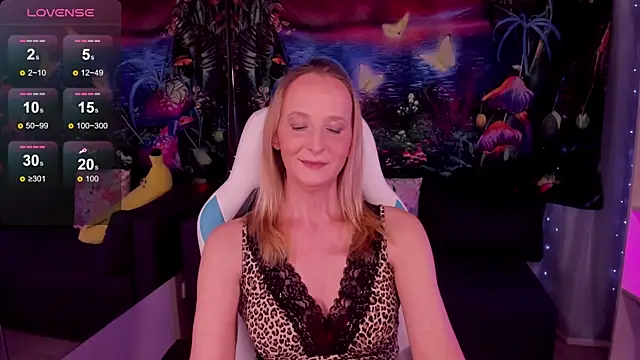 ScarlettPalmer online show from 04-05-26, 12:02