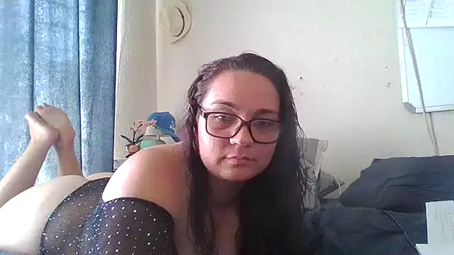 Snapshot of lilMissMarli chatting on 04-12-26, 08:19 lilMissMarli online show from 04-12-26, 08:19