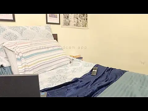 Snapshot of Andy_James181 chatting on 02-11-26, 06:46 Andy James181 online show from 02-11-26, 06:46