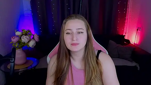 Sofi Mell online show from 10-31-25, 12:28