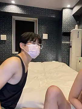 Snapshot of OnlyHentai_JP chatting on 11-14-25, 01:21 OnlyHentai JP online show from 11-14-25, 01:21