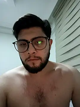 Mstfaavan64 online show from 03-12-26, 07:31