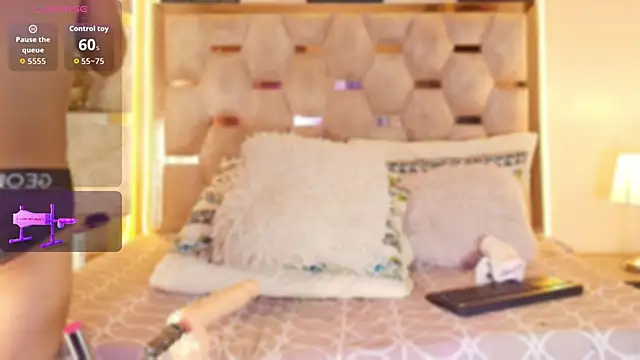 Snapshot of Andrew_Haalls chatting on 12-14-25, 10:36 Andrew Haalls online show from 12-14-25, 10:36