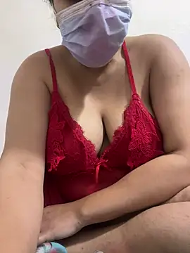 Snapshot of WildNour chatting on 02-10-26, 01:26 WildNour online show from 02-10-26, 01:26