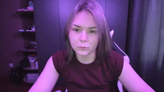 sophia lix online show from 11-23-25, 01:49