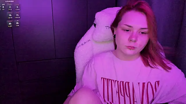 sophia lix online show from 07-04-26, 08:15
