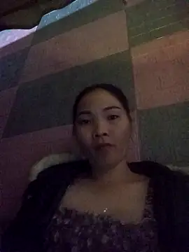 Snapshot of Lovebaby-love chatting on 11-27-25, 12:18 Lovebaby-love online show from 11-27-25, 12:18