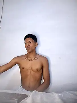 Alex Sweeting online show from 11-01-25, 02:57