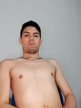 Snapshot of willexer chatting on 10-27-25, 06:17 willexer online show from 10-27-25, 06:17