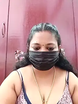 Snapshot of Mandhra28 chatting on 11-07-25, 06:35 Mandhra28 online show from 11-07-25, 06:35