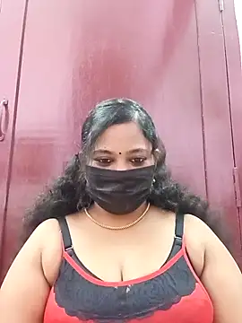 Snapshot of Mandhra28 chatting on 11-09-25, 05:33 Mandhra28 online show from 11-09-25, 05:33