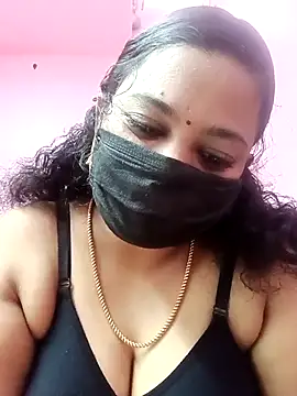 Snapshot of Mandhra28 chatting on 11-27-25, 09:33 Mandhra28 online show from 11-27-25, 09:33