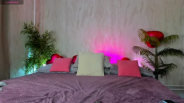 May Yam online show from 04-16-26, 12:44