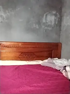 emini-xx online show from 04-13-26, 10:59