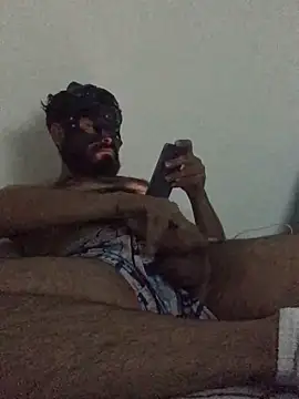 Snapshot of AlztaClouds chatting on 11-11-25, 09:31 AlztaClouds online show from 11-11-25, 09:31