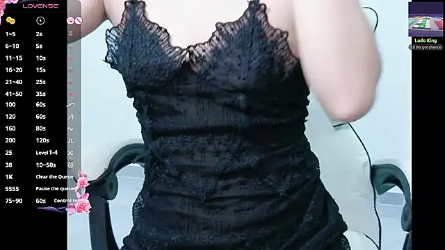 Snapshot of karakin1220 chatting on 05-29-26, 08:07 karakin1220 online show from 05-29-26, 08:07