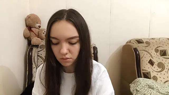 Snapshot of Kimixoo chatting on 12-05-25, 08:23 Kimixoo online show from 12-05-25, 08:23