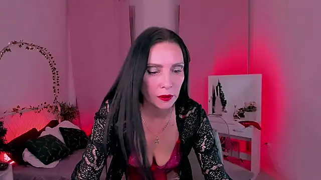 Evanessa Johns online show from 01-12-26, 05:56