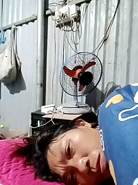 bella-la online show from 11-12-25, 07:46