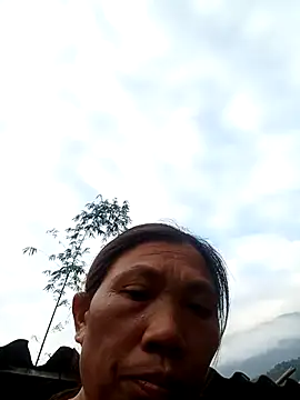 bella-la online show from 11-21-25, 09:30