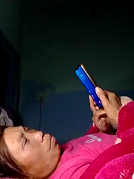 bella-la online show from 03-06-26, 01:40