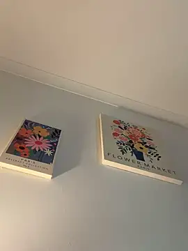 Snapshot of pinkhunny chatting on 10-27-25, 11:25 pinkhunny online show from 10-27-25, 11:25