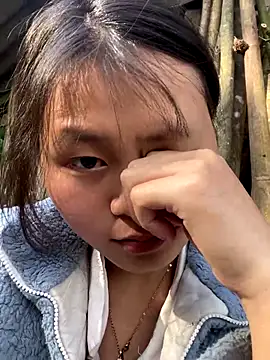 Sophia-123 online show from 12-19-25, 02:18