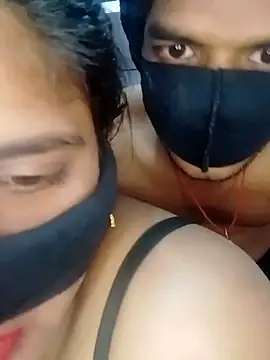 hot couple 000 online show from 12-05-25, 01:42