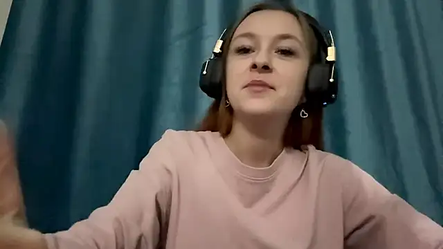 HOTBellakle online show from 11-11-25, 01:11