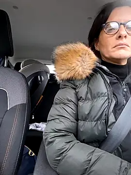 Piediniecollant online show from 01-15-26, 11:04