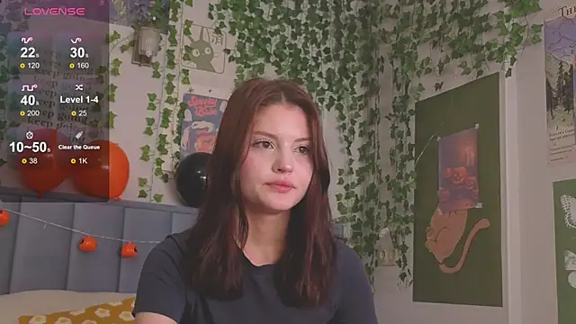 Sophie fawn online show from 10-31-25, 12:28