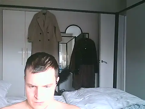 Snapshot of scotsman202513 chatting on 11-08-25, 10:04 scotsman202513 online show from 11-08-25, 10:04