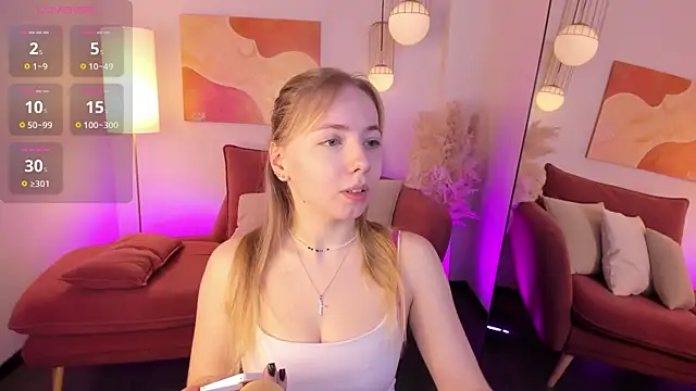 Nora Miller online show from 11-06-25, 05:52