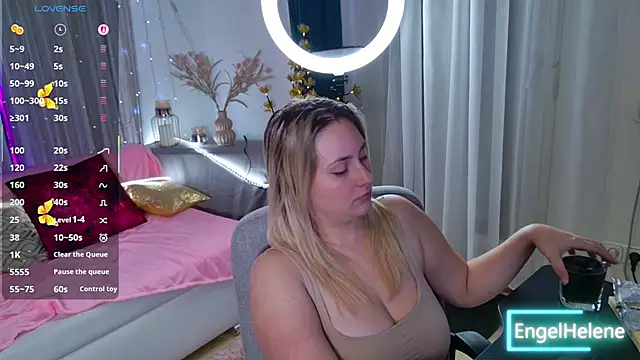 EngelHelene online show from 11-27-25, 07:05