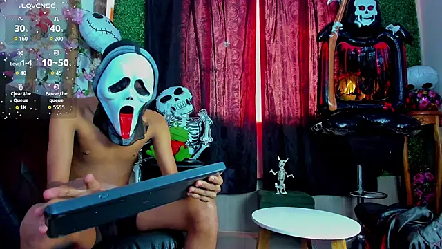 wild best online show from 10-28-25, 07:38