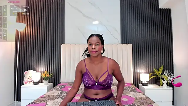 Katrina London online show from 11-26-25, 08:10