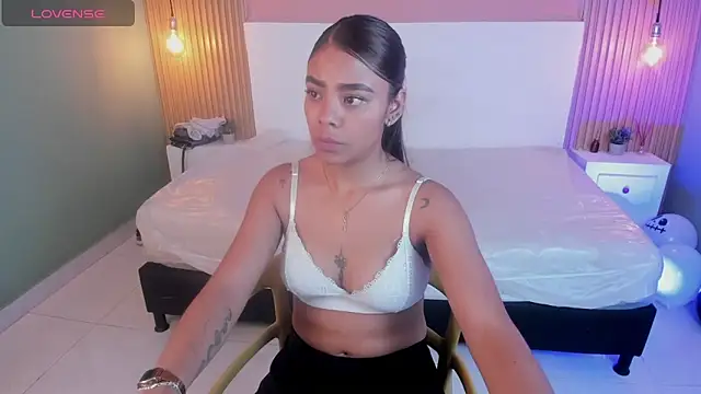 SoffiaDams2 online show from 11-02-25, 11:56